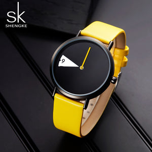 SHENGKE Casual Style Women's Watch with a Selection of Coloured Leather Straps and a Precision Quartz Movement