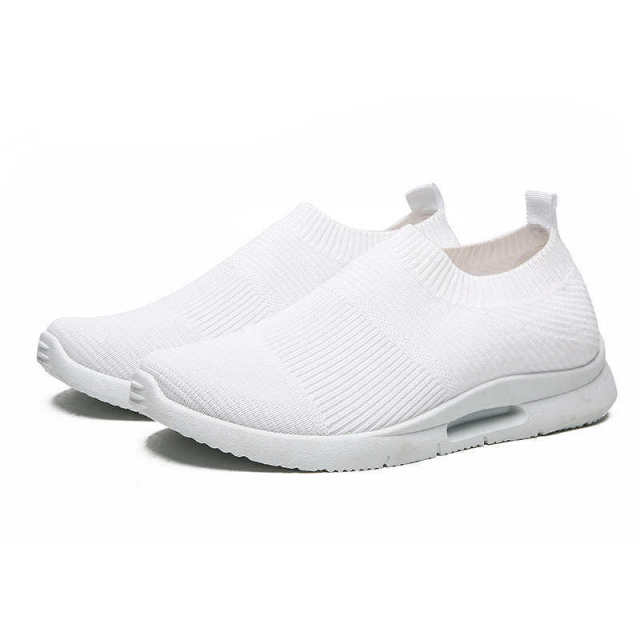 Unisex Air Mesh Sports Shoes with Anti-Skid Sole Suitable for Running/Track/Racquet Games or Just Looking Good